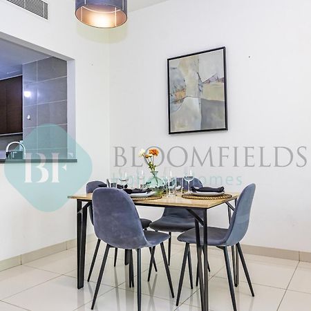 Bloomfeilds Royal 1Br Skyscraper Apartment Abu Dhabi Exterior photo